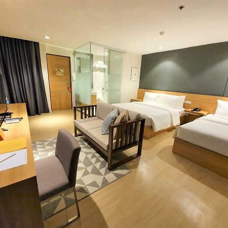 The Upperroom @ Real Suites Bacolod Exterior foto